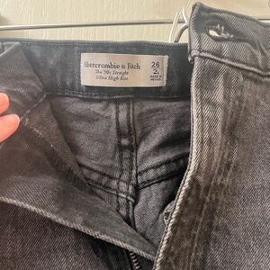 Dark Black Wash Abercrombie 90s straight ultra high rise Jeans